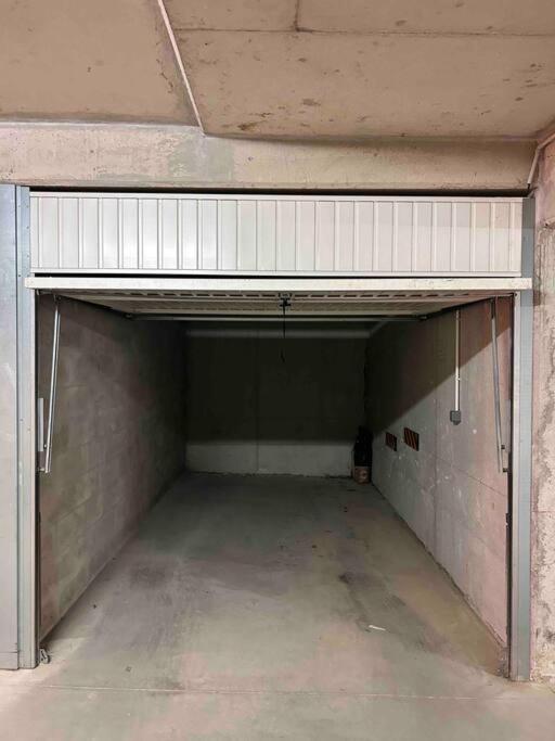 Appartement Avec Terrasse Et Box Entre Plages Et Nature Marseille Ngoại thất bức ảnh