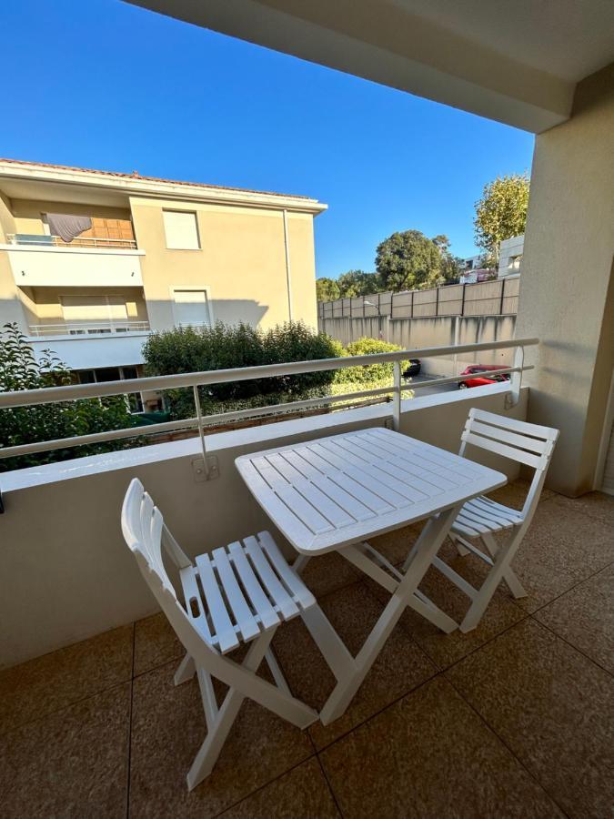 Appartement Avec Terrasse Et Box Entre Plages Et Nature Marseille Ngoại thất bức ảnh