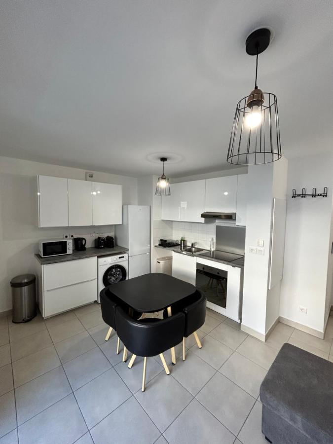 Appartement Avec Terrasse Et Box Entre Plages Et Nature Marseille Ngoại thất bức ảnh