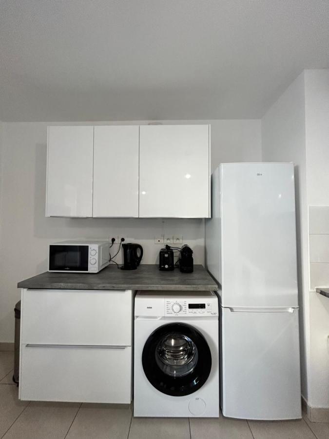 Appartement Avec Terrasse Et Box Entre Plages Et Nature Marseille Ngoại thất bức ảnh