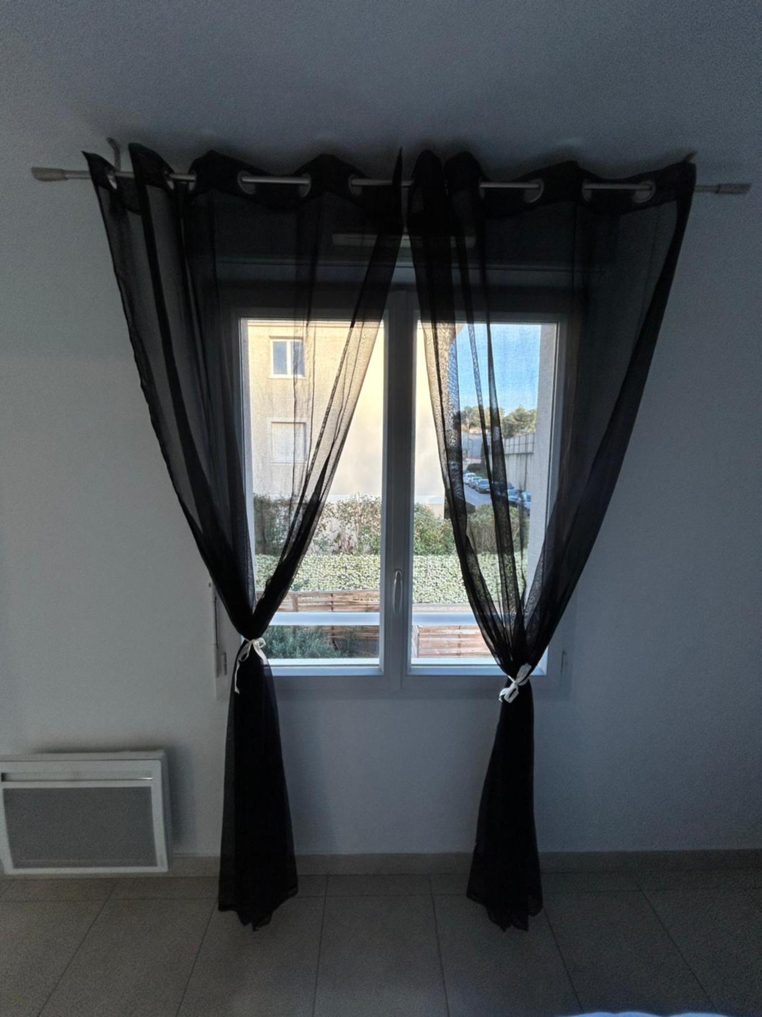Appartement Avec Terrasse Et Box Entre Plages Et Nature Marseille Ngoại thất bức ảnh