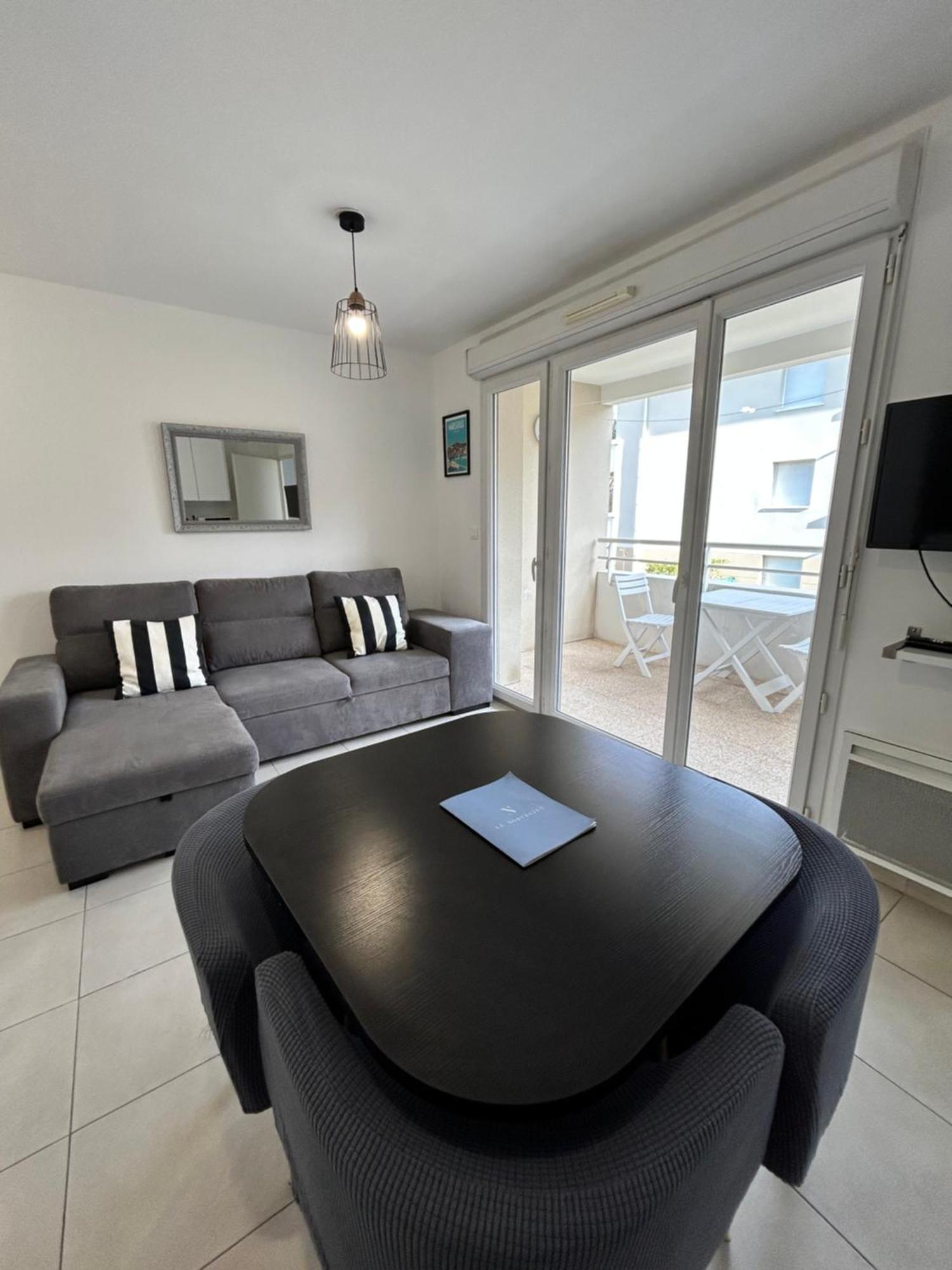 Appartement Avec Terrasse Et Box Entre Plages Et Nature Marseille Ngoại thất bức ảnh